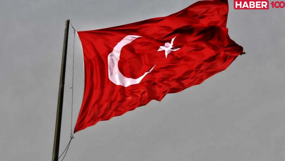 Bayrak Asmak İslami ve Tarihsel Perspektiflerle Derin Bir Rüya Analizi